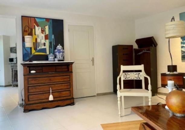 La Cactee Singuliere Bed & Breakfast Béziers Dış mekan fotoğraf
